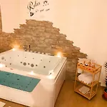 Hope House 아파트 바리